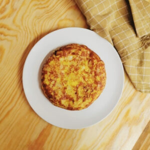 Receta La Mejor Tortilla de Patatas con Cebolla Española La Carañola