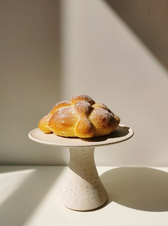 Pan de Muerto Tradicional Día de Muertos Mexico Receta La Carañola