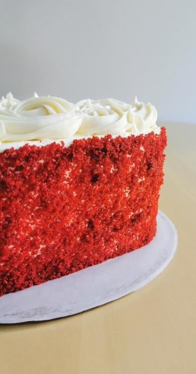 Galería Bricomanía Cómo hacer un pastel en forma de corazón Red Velvet y Frosting de QuesoLa Carañola