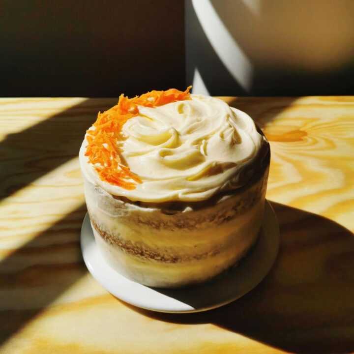 Pastel Tarta Torta de Zanahoria Carrot Cake con Frosting de Queso La Carañola