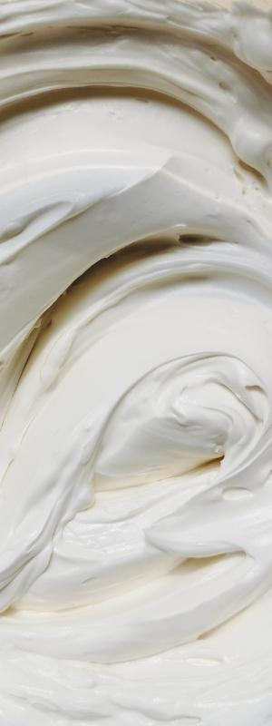 Pastel Bizcocho de Vainilla con Buttercream de Merengue Suizo Infalible Receta de La Carañola