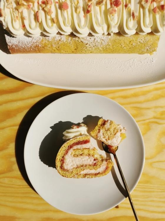 Brazo de Gitano Reina Niño Envuelto La Carañola Caledonia Charmy Fresa