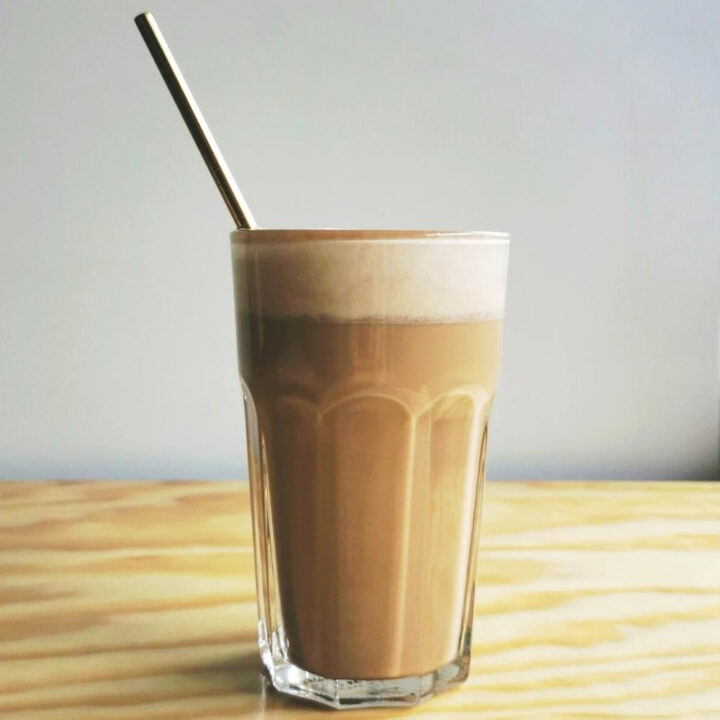 Nutellatte Café Latte Leche con Nutella ASMR Receta de La Carañola