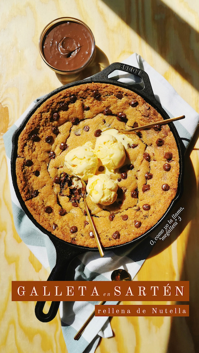 Galería Bricomanía Galleta en Sartén rellena de Nutella Chocolate Chip Stuffed Skillet Cookie Receta La Carañola Postres para San Valentín