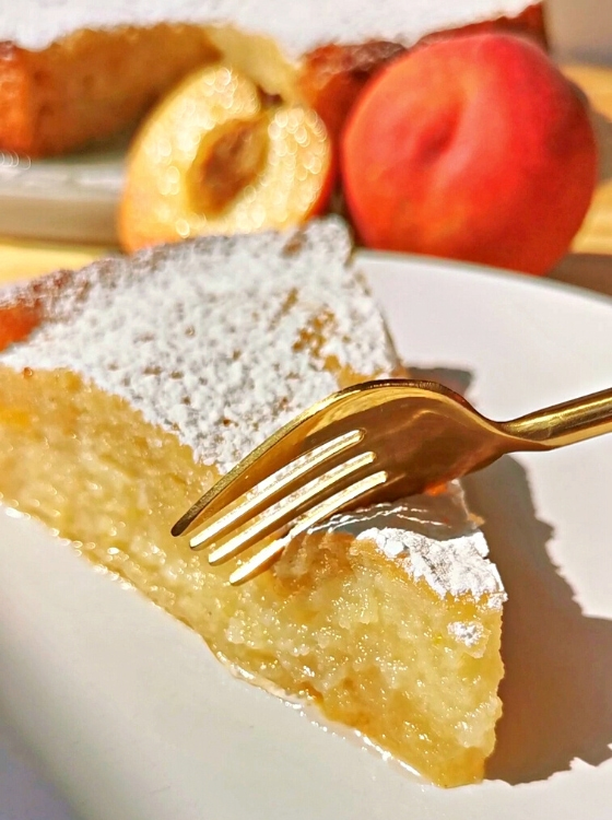 Pastel Tarta Torta Bizcocho de Durazno Melocotón y Queso Crema Jugoso y Fácil Receta La Carañola
