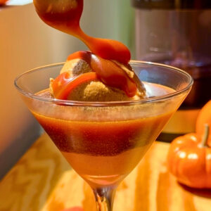 Pumpkin Spice Affogato Helado de Calabaza Especias Caramelo Salado y Galletas Lotus Receta Ninja Creami La Carañola
